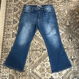 NWOT KanCan cropped flare jeans
